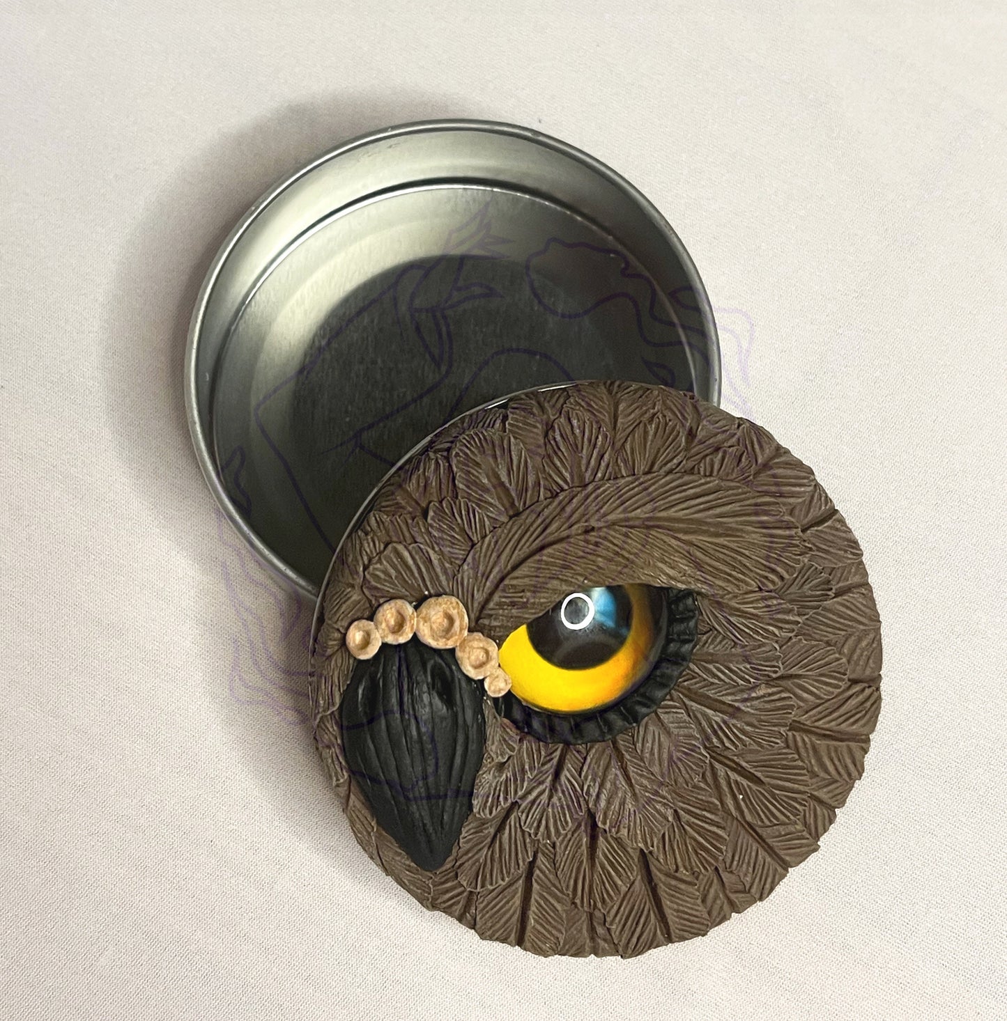 Small Brown Owl Tin