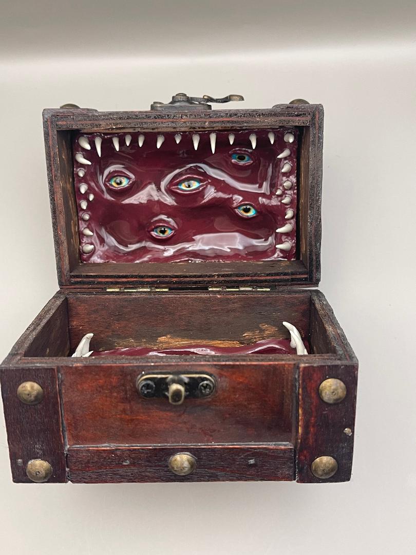 Mimic Chest (Medium)